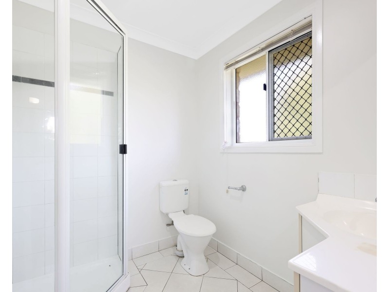 17 Uniplaza Court, Kearneys Spring QLD 4350