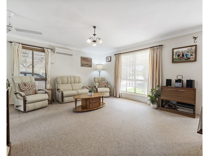 10 Plover Court, Laidley Heights QLD 4341