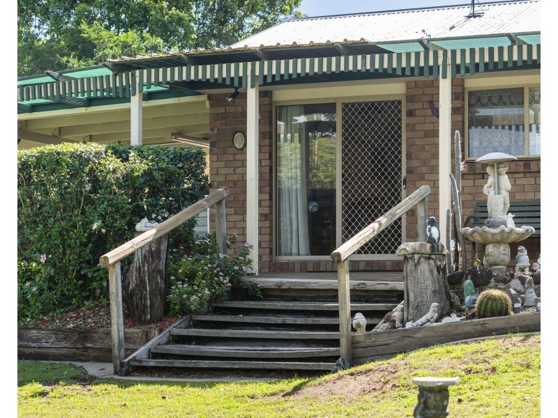 10 Plover Court, Laidley Heights QLD 4341
