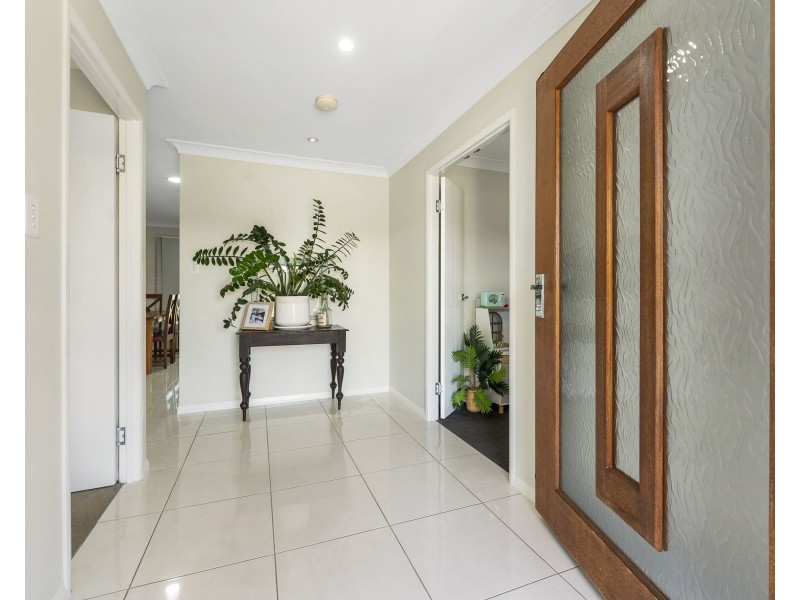 8 Massey Street, Kingsthorpe QLD 4400