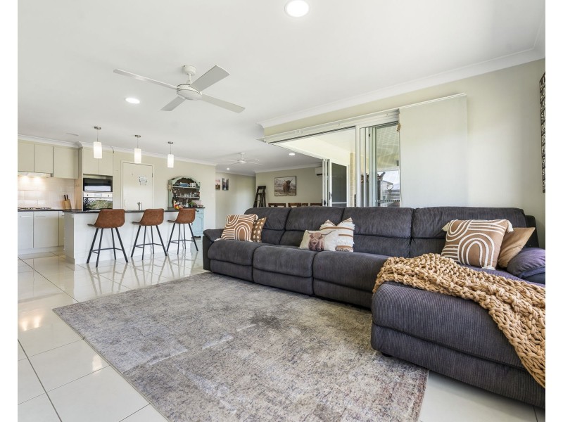 8 Massey Street, Kingsthorpe QLD 4400