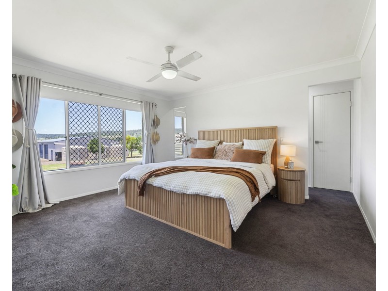 8 Massey Street, Kingsthorpe QLD 4400