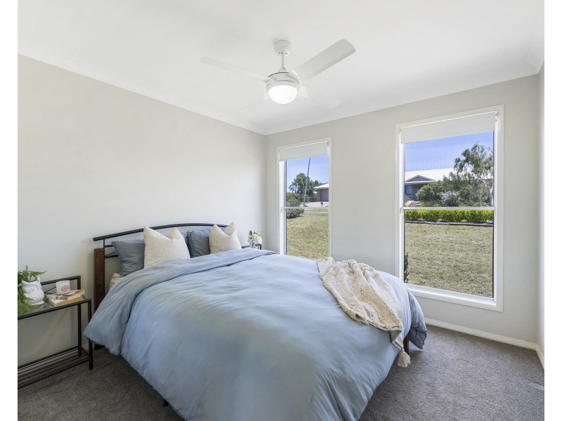8 Massey Street, Kingsthorpe QLD 4400