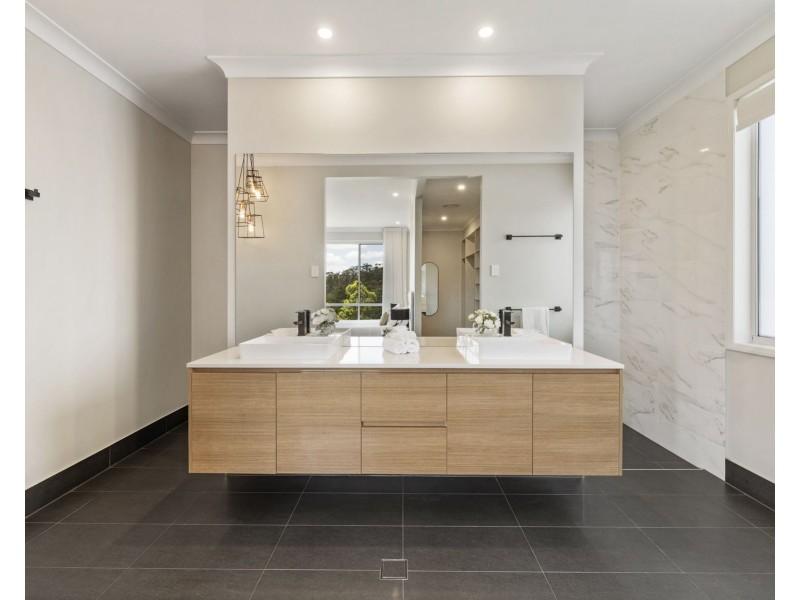3 Elliot Close, Preston QLD 4352