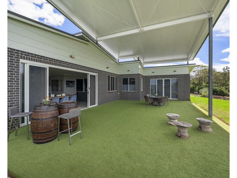 3 Elliot Close, Preston QLD 4352