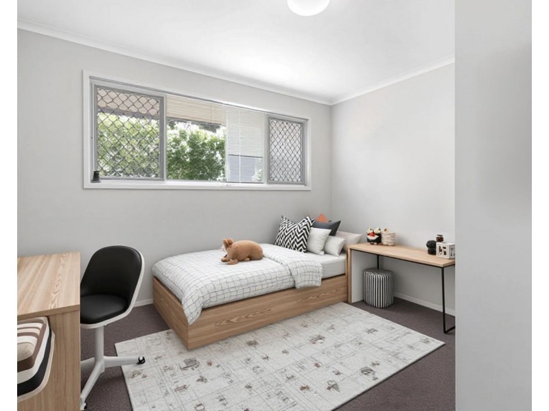 1 Regent Street, Darling Heights QLD 4350