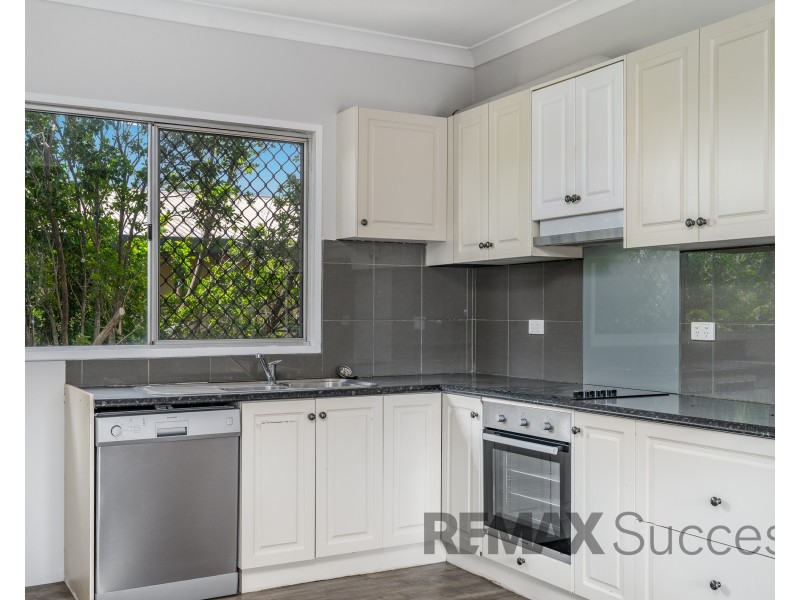 2 Nathan Street, Newtown QLD 4350
