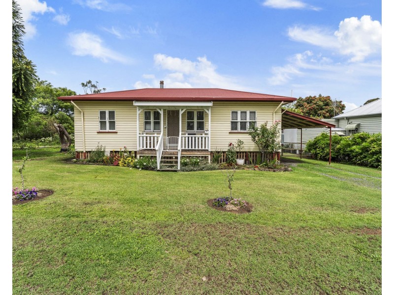 9 King Street, Goombungee QLD 4354