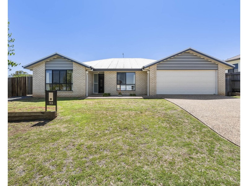 33 Wareena Crescent, Glenvale QLD 4350