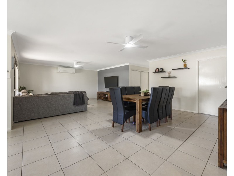33 Wareena Crescent, Glenvale QLD 4350