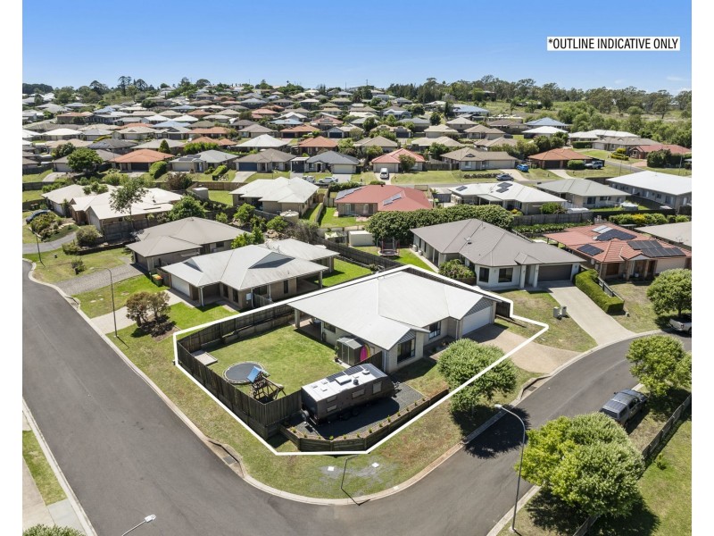 33 Wareena Crescent, Glenvale QLD 4350