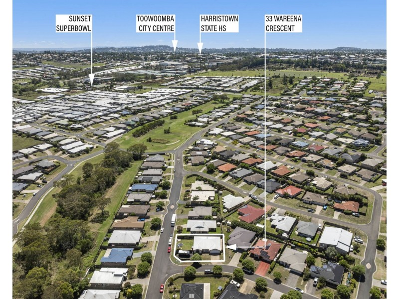 33 Wareena Crescent, Glenvale QLD 4350