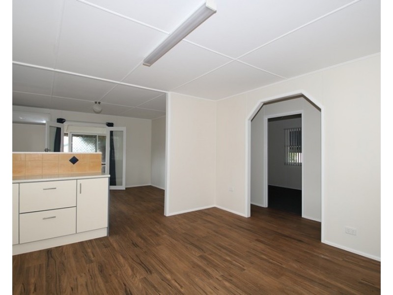 5 Greyfriars Street, Rockville QLD 4350