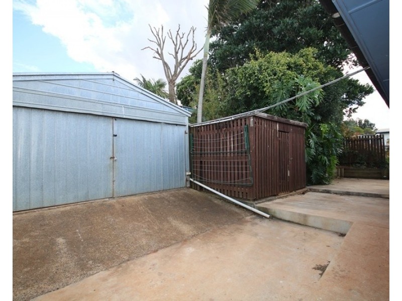 5 Greyfriars Street, Rockville QLD 4350