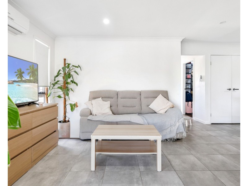 2/15 Shelby Street, Glenvale QLD 4350