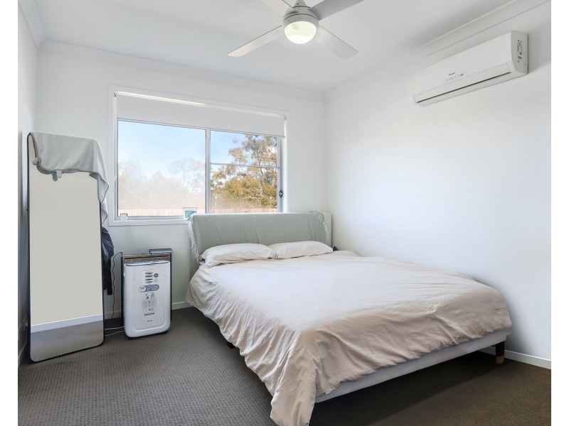 2/15 Shelby Street, Glenvale QLD 4350