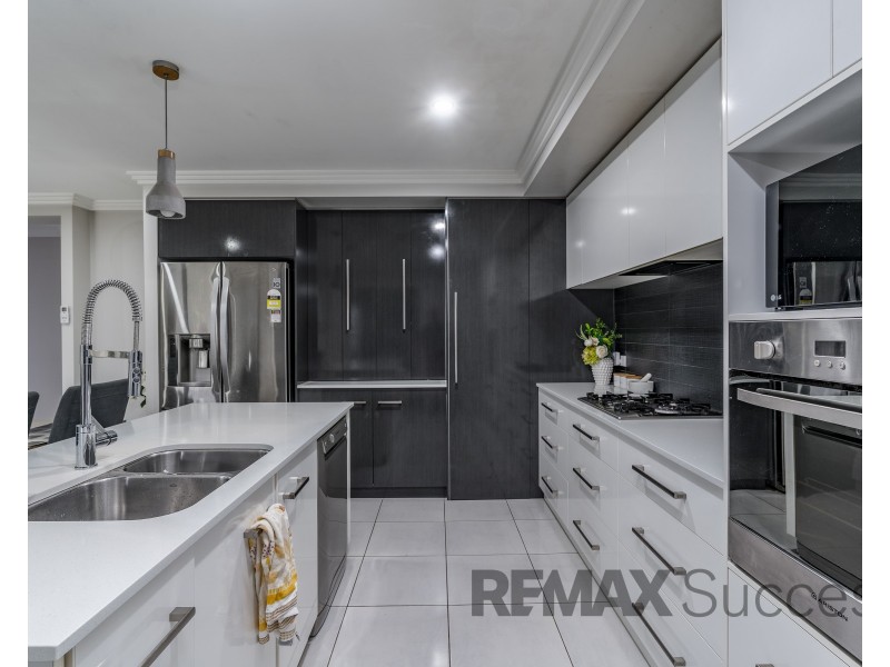 202 Nelson Street, Kearneys Spring QLD 4350