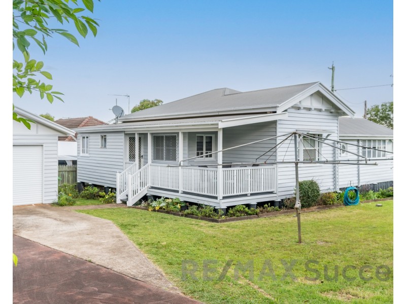 2A Kenilworth Street, North Toowoomba QLD 4350