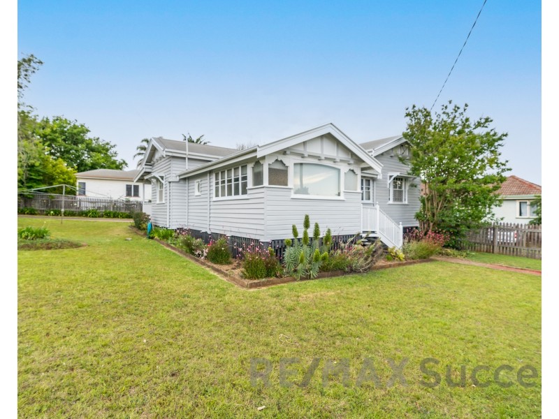2A Kenilworth Street, North Toowoomba QLD 4350