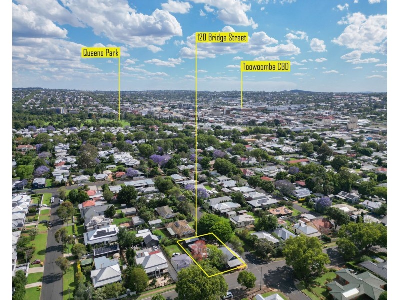120 Bridge Street, East Toowoomba QLD 4350