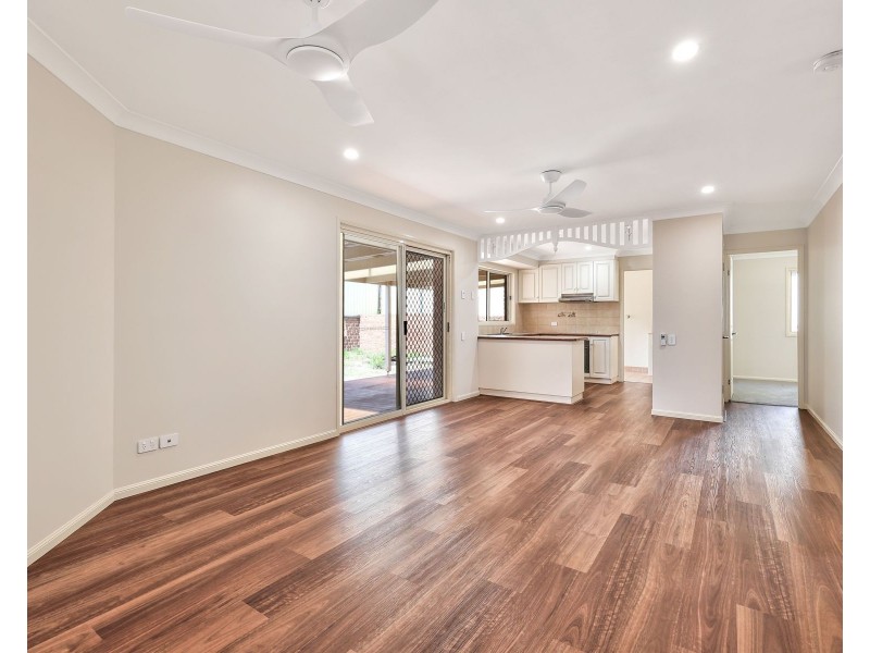 20 Weir Court, Harristown QLD 4350