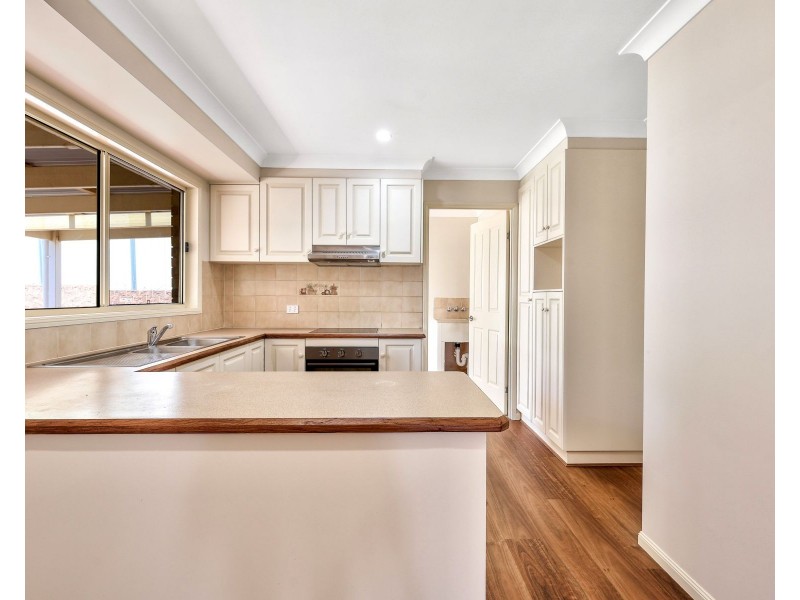 20 Weir Court, Harristown QLD 4350