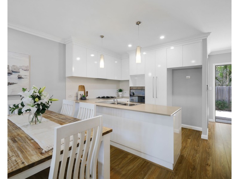 2/1 Creek Street, East Toowoomba QLD 4350
