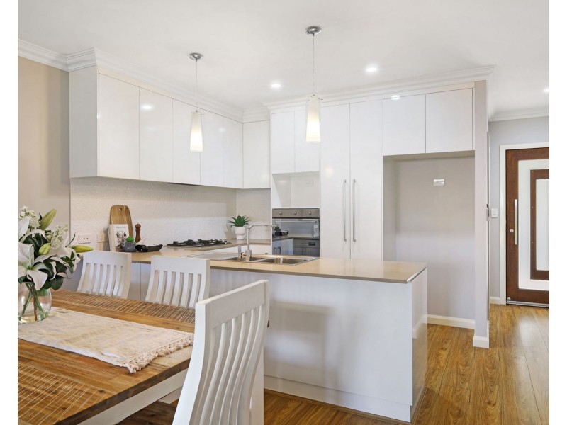 2/1 Creek Street, East Toowoomba QLD 4350