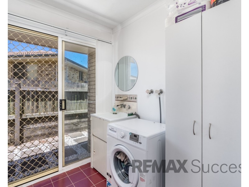 18 Batch Court, Harristown QLD 4350