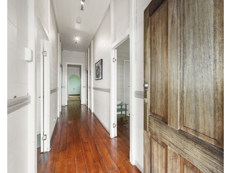 8 O’Brien Street, Harlaxton QLD 4350