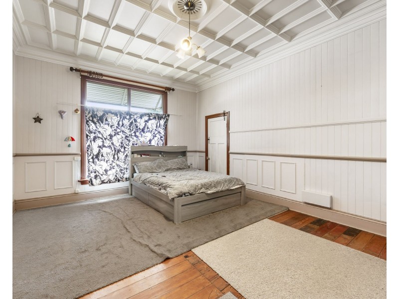 8 O’Brien Street, Harlaxton QLD 4350