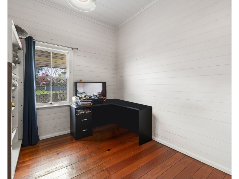 8 O’Brien Street, Harlaxton QLD 4350