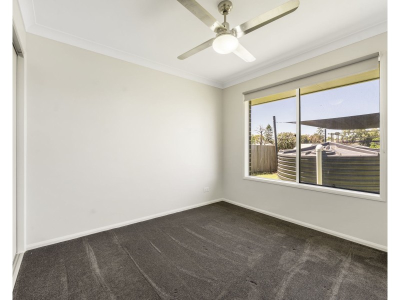 17 Railway Street, Wyreema QLD 4352