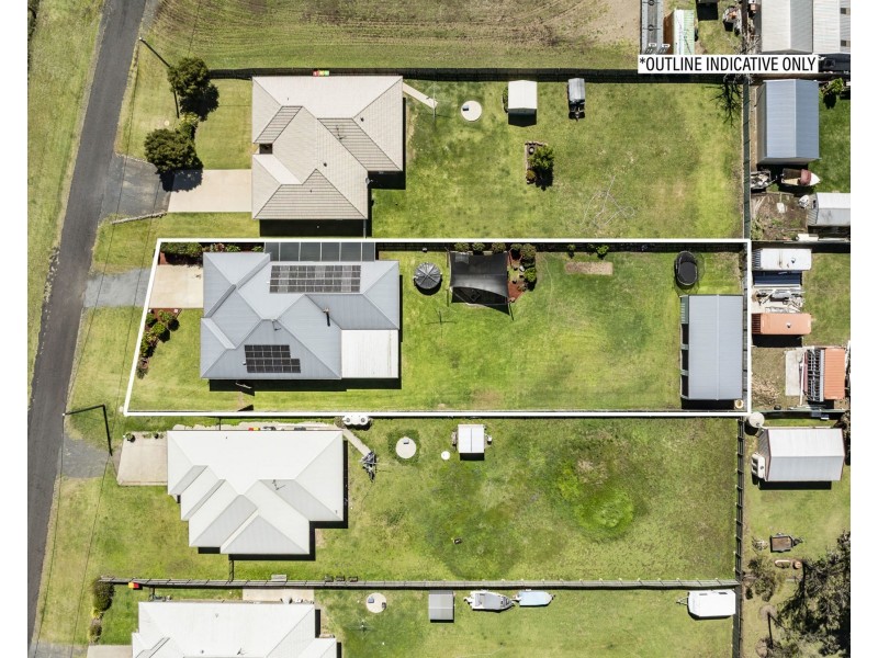 17 Railway Street, Wyreema QLD 4352