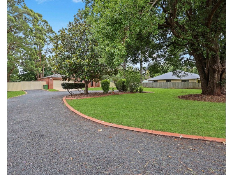 34 Highfields Road, Highfields QLD 4352