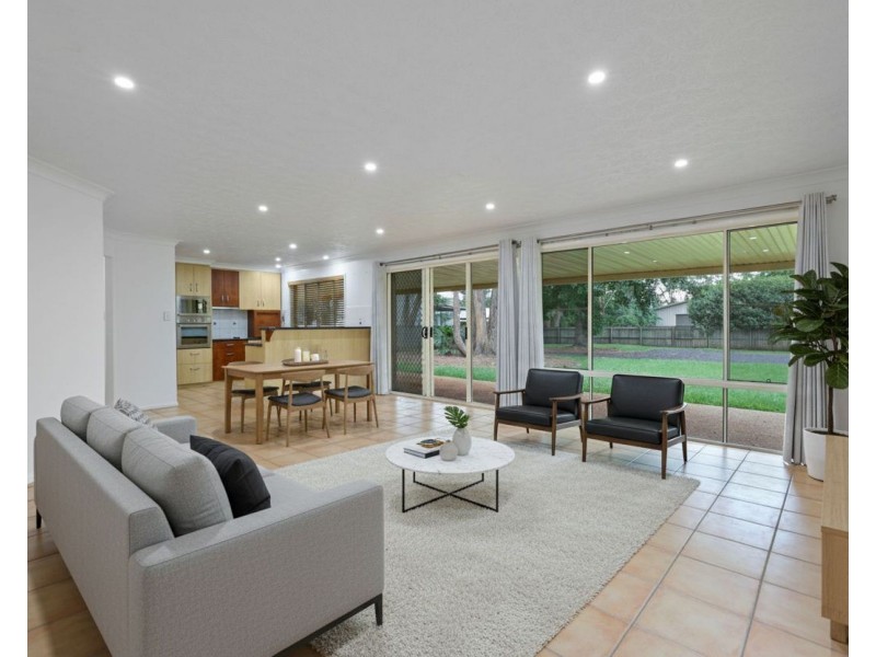 34 Highfields Road, Highfields QLD 4352