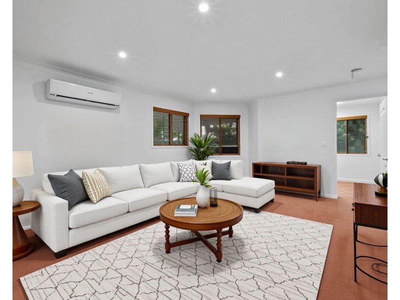 34 Highfields Road, Highfields QLD 4352