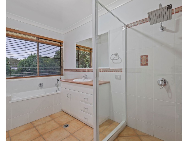 34 Highfields Road, Highfields QLD 4352