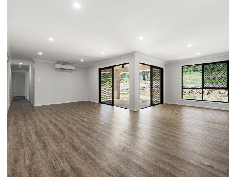 75 Green Gully Road, Upper Lockyer QLD 4352
