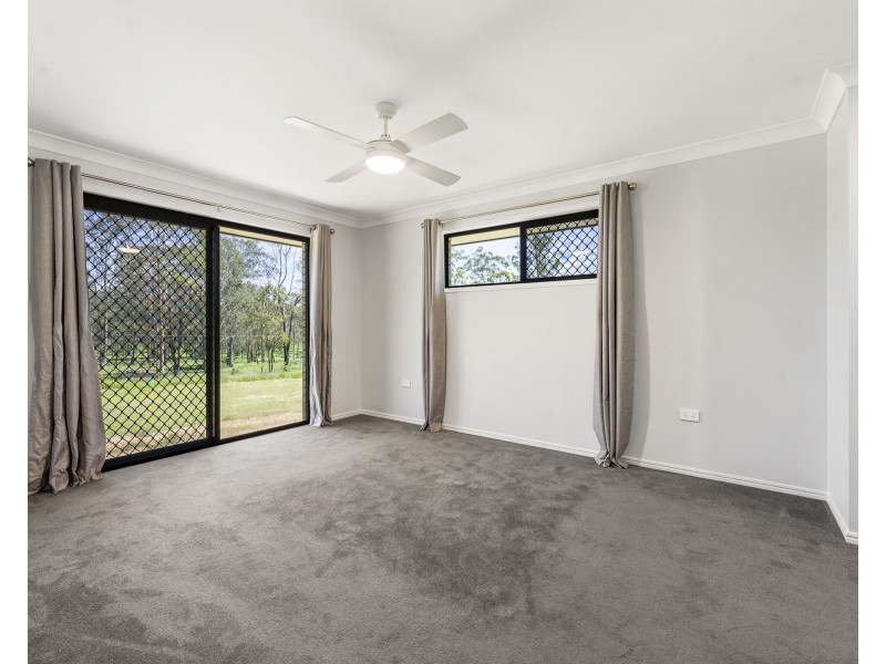 75 Green Gully Road, Upper Lockyer QLD 4352