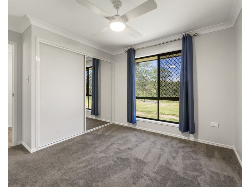 75 Green Gully Road, Upper Lockyer QLD 4352
