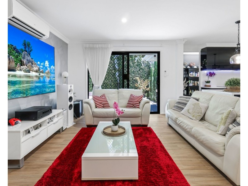 227 New England Highway, Harlaxton QLD 4350