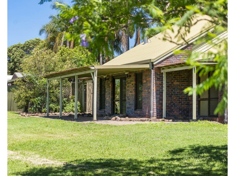 2 Mocatta Street, Goombungee QLD 4354