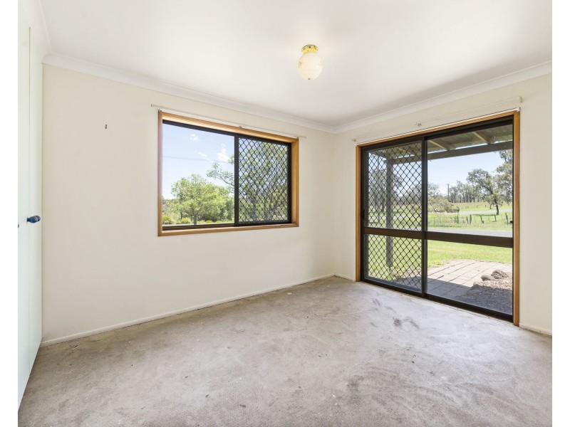 2 Mocatta Street, Goombungee QLD 4354