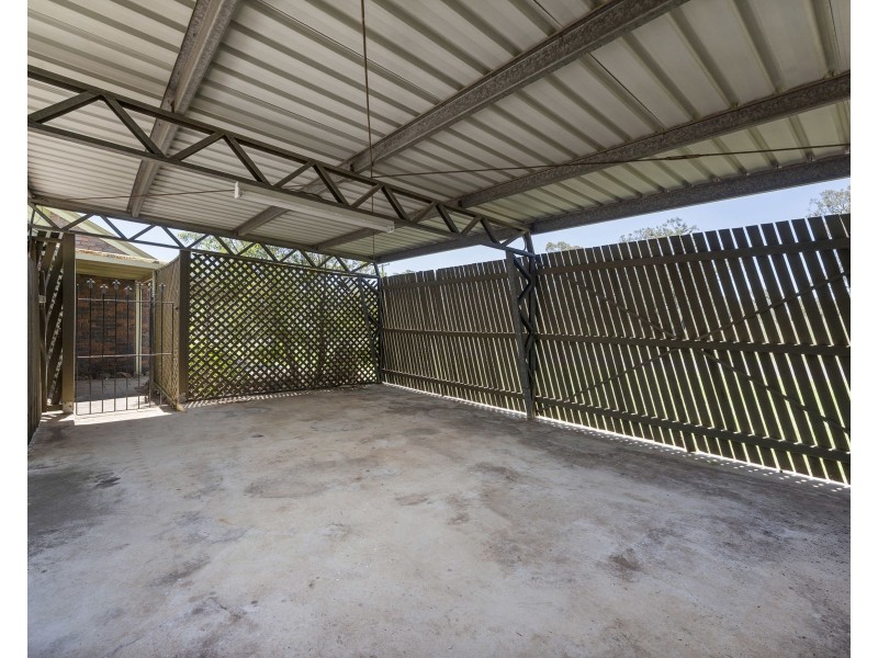 2 Mocatta Street, Goombungee QLD 4354
