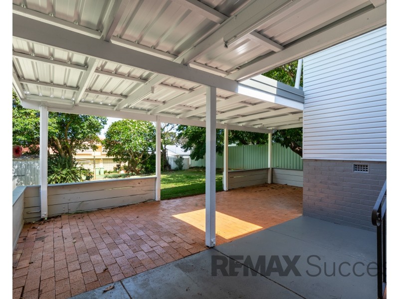 34 Hoey Street, Kearneys Spring QLD 4350