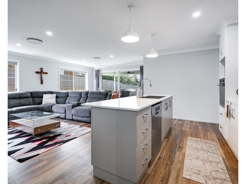50 Long Street, Rangeville QLD 4350