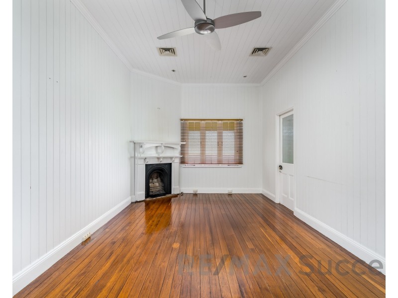 38 Ipswich Street, East Toowoomba QLD 4350