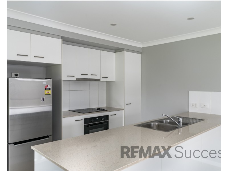 22 Weebah Place, Cambooya QLD 4358
