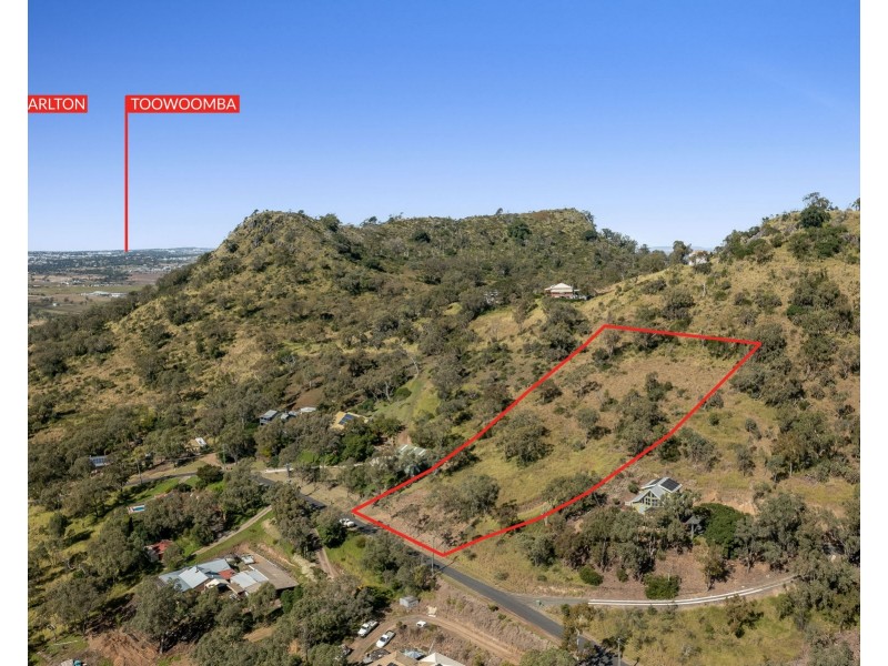 14 Linora Drive, Gowrie Mountain QLD 4350